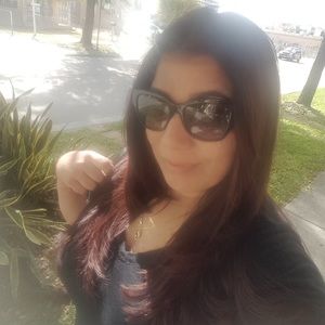 Meet your Posher, Odalys